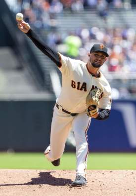SAN FRANCISCO, CA - JULY 24: San Francisco Giants pitcher Tyler Beede (38) delivers a pitch against the Chicago Cubs on July 24, 2019, at Oracle Park in San Francisco, CA. (Photo by Jay Anderson/Icon Sportswire)